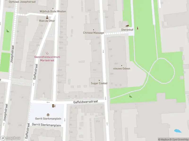 Ambulance met grote spoed naar de Gouvernestraat in Rotterdam