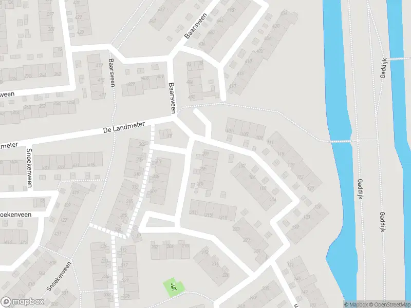 Ambulance met grote spoed naar de Snoekenveen in Spijkenisse