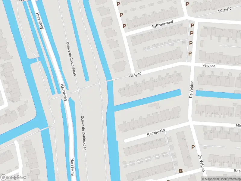 Ambulance met grote spoed naar de Veldpad in Schiedam