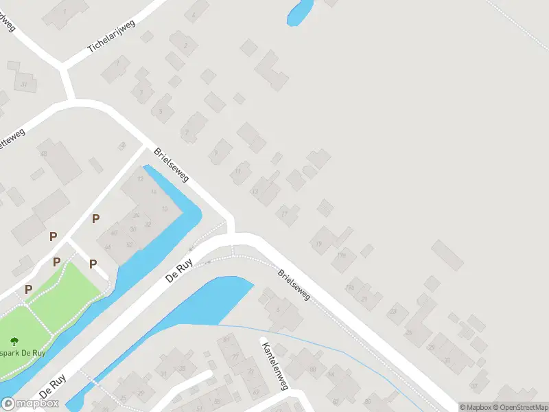 Ambulance met gepaste spoed naar de Brielseweg in Oostvoorne