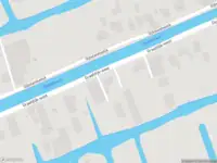 Ambulance met grote spoed naar de Graafdijk-west in Molenaarsgraaf