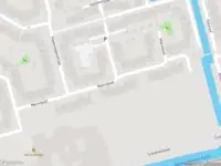 Ambulance met grote spoed naar de Malmöpad in Rotterdam