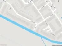 Ambulance met grote spoed naar de Raaigras in Spijkenisse