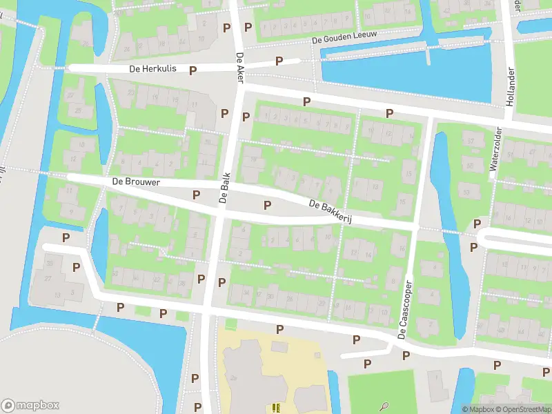 Ambulance met grote spoed naar de De Bakkerij in Wormer