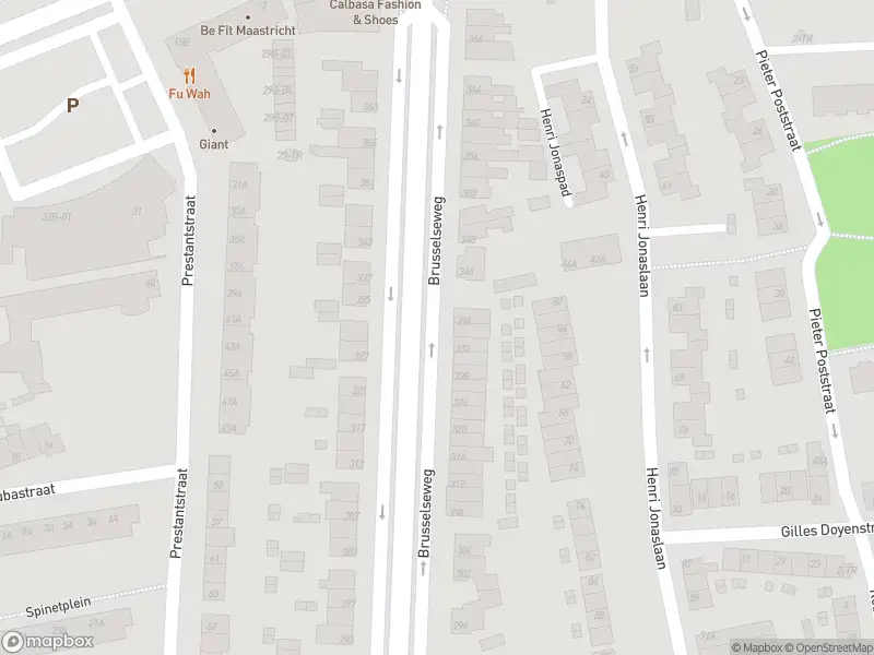 Brandweer met gepaste spoed naar de Pieter Poststraat in Maastricht vanwege een liftopsluiting