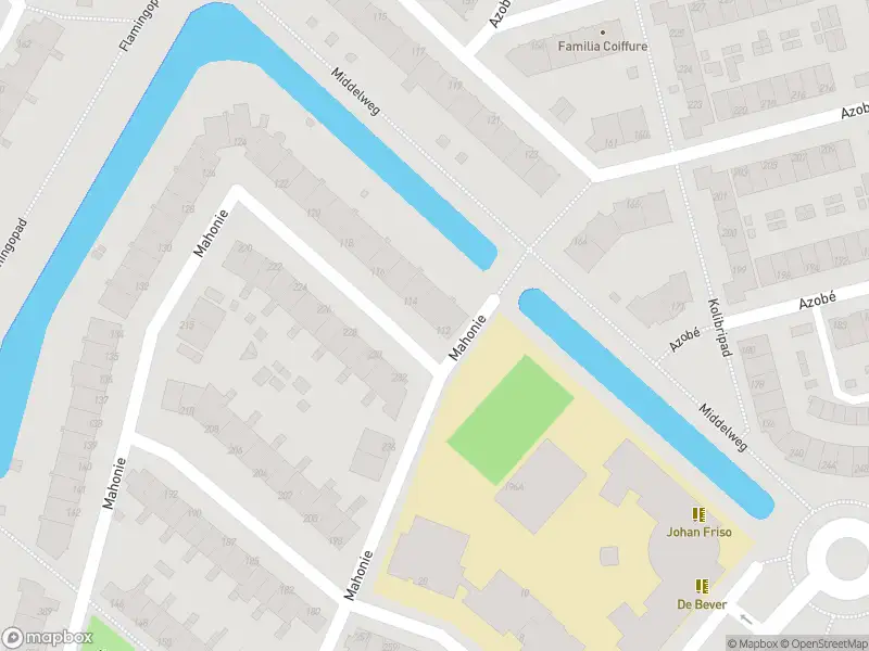 Ambulance met gepaste spoed naar de Mahonie in Dordrecht