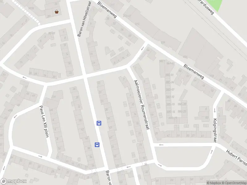 Politie naar de Kardinaal van Rossumplein in Maastricht vanwege aanrijding met letsel