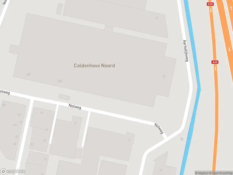 Ambulance met gepaste spoed naar de Aartsdijkweg in Maasdijk