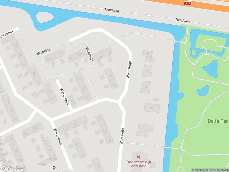 Ambulance met grote spoed naar de Weresteijn in Sliedrecht