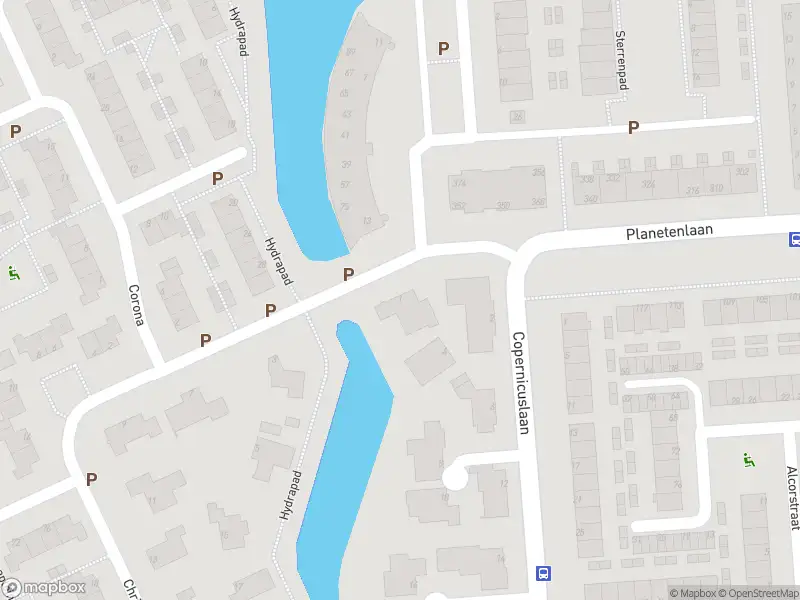 Ambulance met grote spoed naar de Christiaan Huygenslaan in Spijkenisse