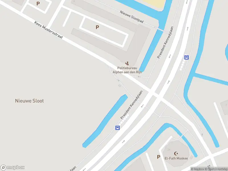 Brandweer met grote spoed naar de Kees Mustersstraat in Alphen aan den Rijn