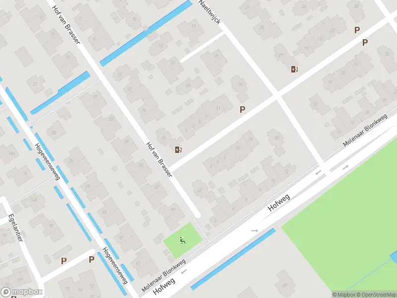 Ambulance met grote spoed naar de Hof van Wassenaer in Nootdorp