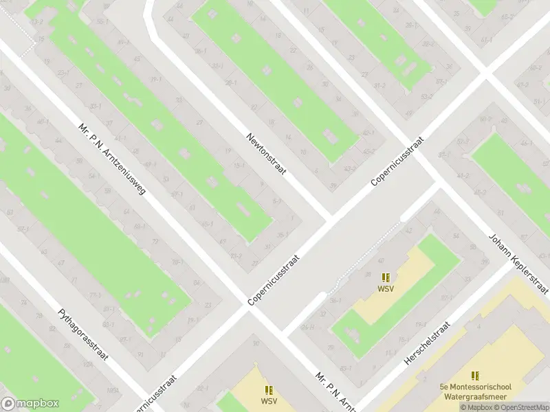 Ambulance met grote spoed naar de Newtonstraat in Amsterdam