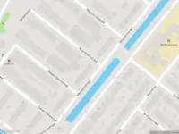 Ambulance met gepaste spoed naar de Meidoornsingel in Rotterdam