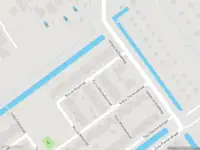 Ambulance met grote spoed naar de Nico de Rooystraat in Rotterdam