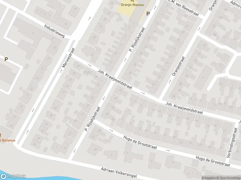 Ambulance met grote spoed naar de P. Rijsdijkstraat in Sliedrecht