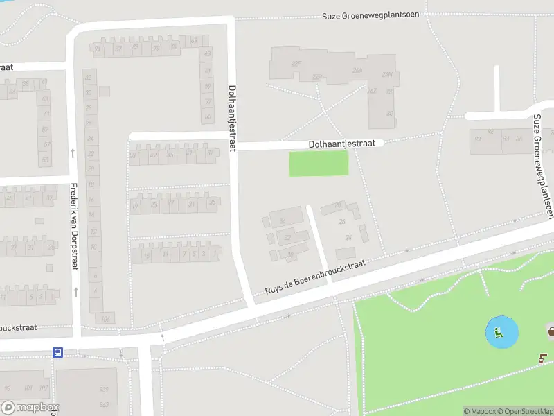 Ambulance met grote spoed naar de Suze Groenewegplantsoen in Amsterdam