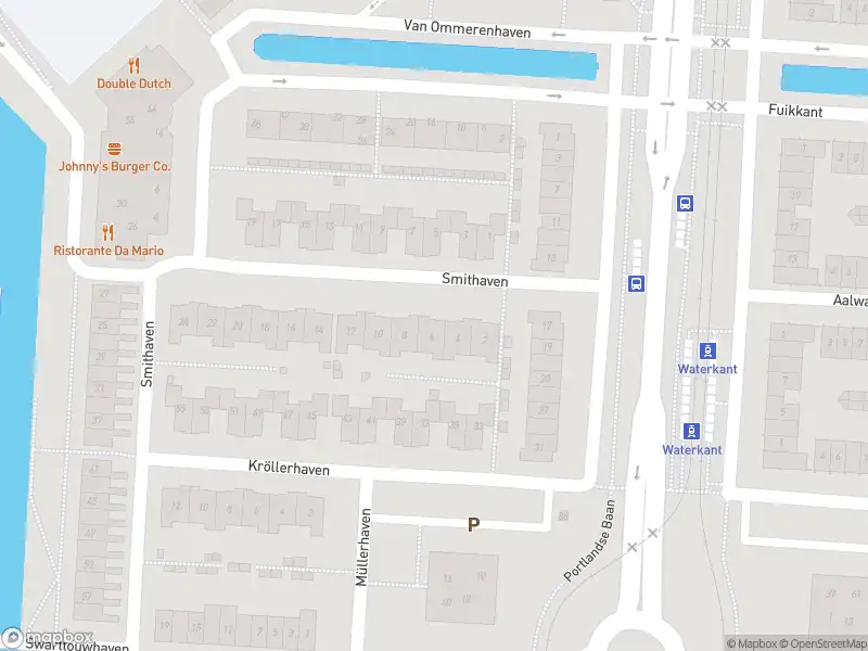 Ambulance met grote spoed naar de Kröllerhaven in Barendrecht