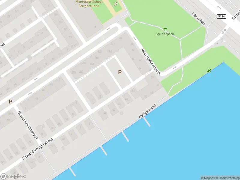 Ambulance met grote spoed naar de Edward Wrightstraat in Amsterdam