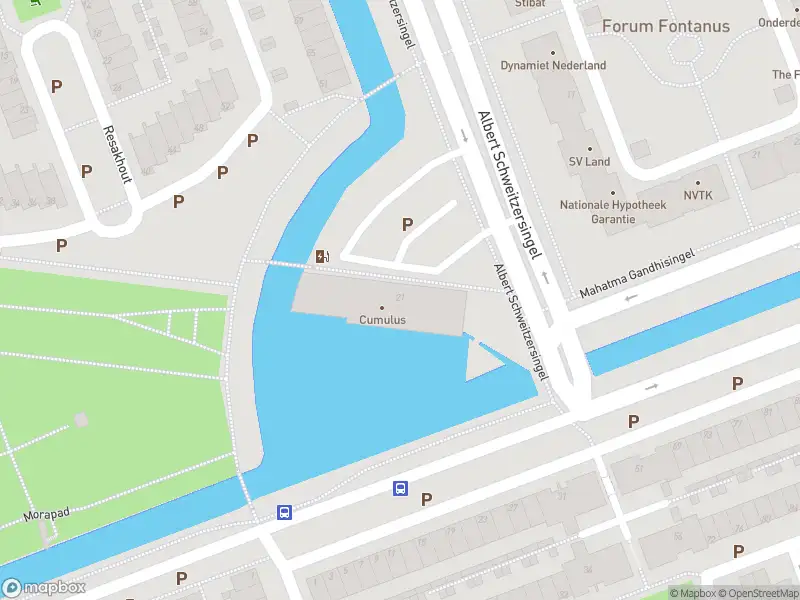 Ambulance met grote spoed naar de Albert Schweitzersingel in Zoetermeer