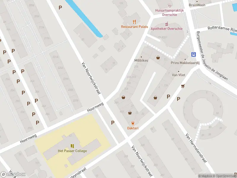 Ambulance met gepaste spoed naar de Hoornweg in Rotterdam