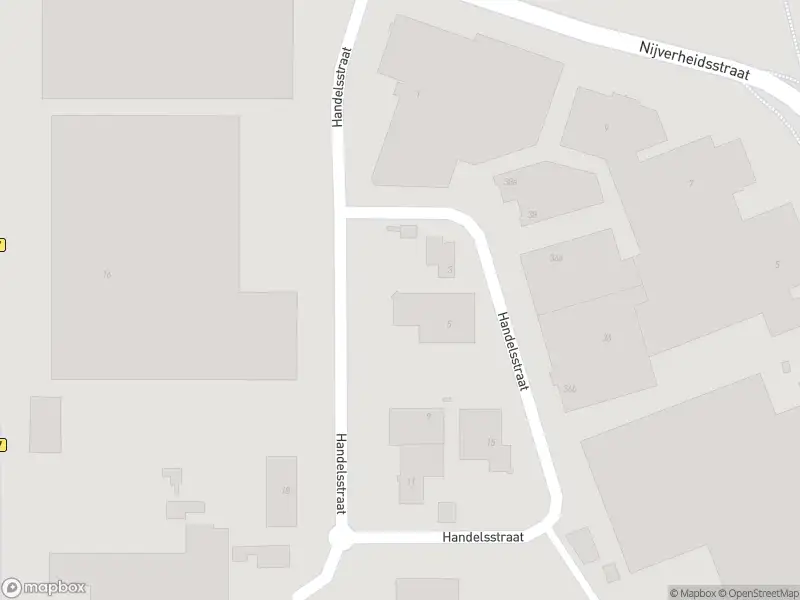 Brandweer met gepaste spoed naar de Handelsstraat in Haaksbergen vanwege afgaan automatisch brandalarm