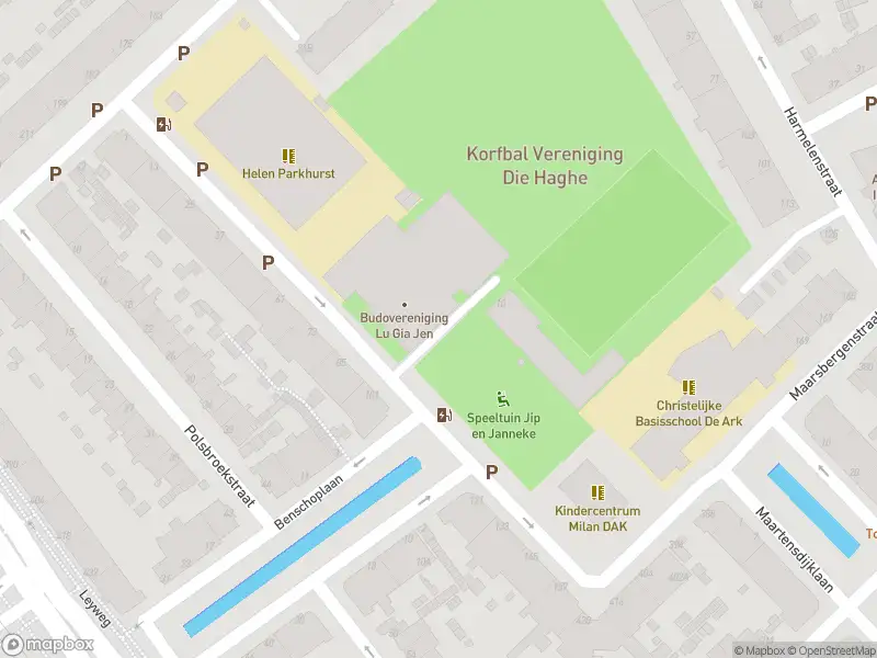 Traumahelikopter met grote spoed naar de Baambruggestraat in 's-Gravenhage