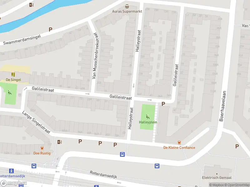 Ambulance met gepaste spoed naar de Galileistraat in Schiedam