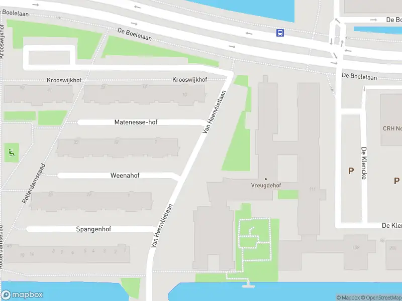 Ambulance met grote spoed naar de De Klencke in Amsterdam