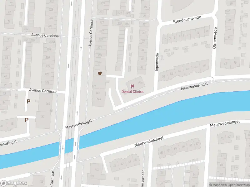 Ambulance met gepaste spoed naar de Meerwedesingel in Barendrecht