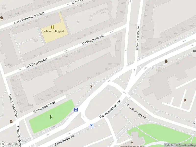 Ambulance met gepaste spoed naar de Rochussenstraat in Rotterdam