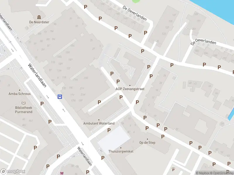 Ambulance met gepaste spoed naar de Zeevangstraat in Purmerend