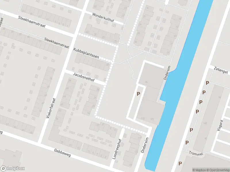 Ambulance met grote spoed naar de Kubbeplantsoen in Hoogvliet Rotterdam