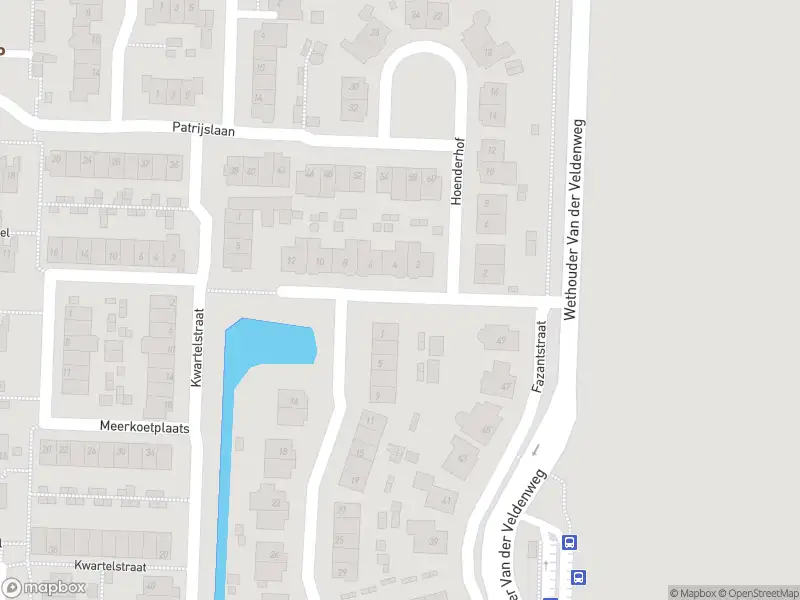 Ambulance met gepaste spoed naar de Pauwstraat in Numansdorp