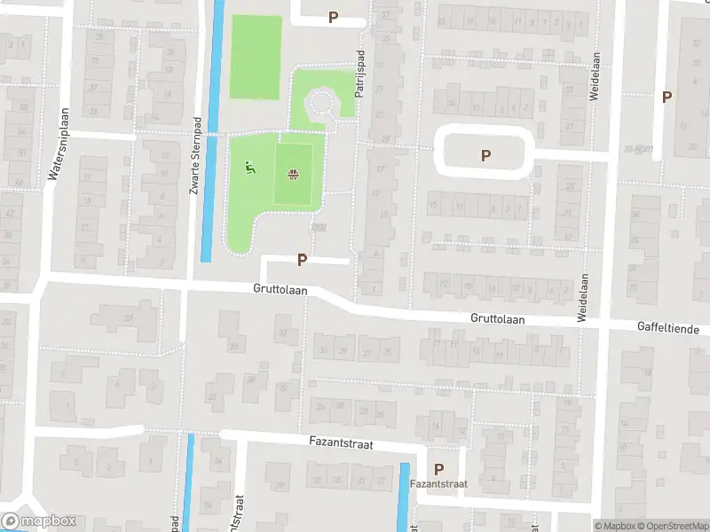 Ambulance met grote spoed naar de Patrijspad in Lekkerkerk