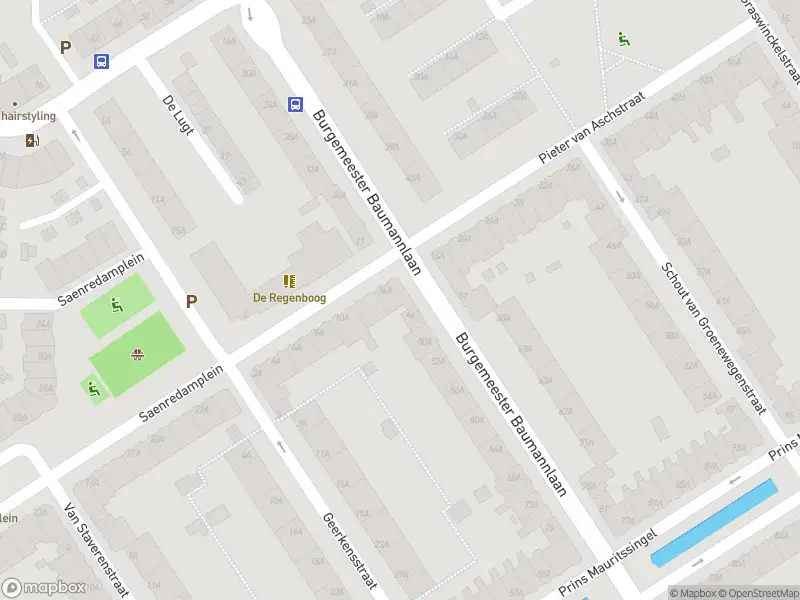 Ambulance met grote spoed naar de Burgemeester Baumannlaan in Rotterdam