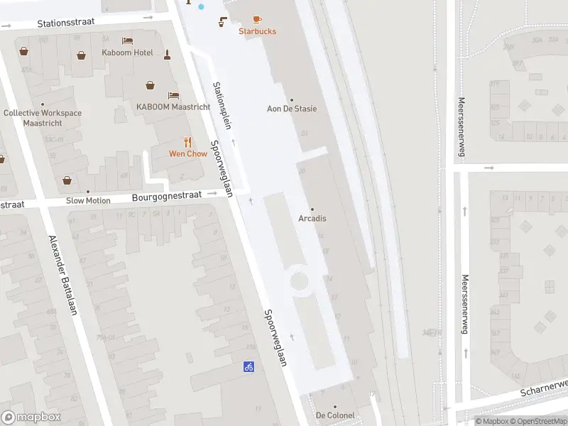 Brandweer met gepaste spoed naar de Stationsplein in Maastricht vanwege reanimatie