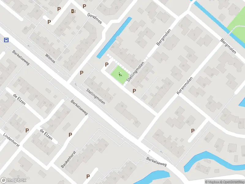 Ambulance met grote spoed naar de Stellingmolen in Bergschenhoek