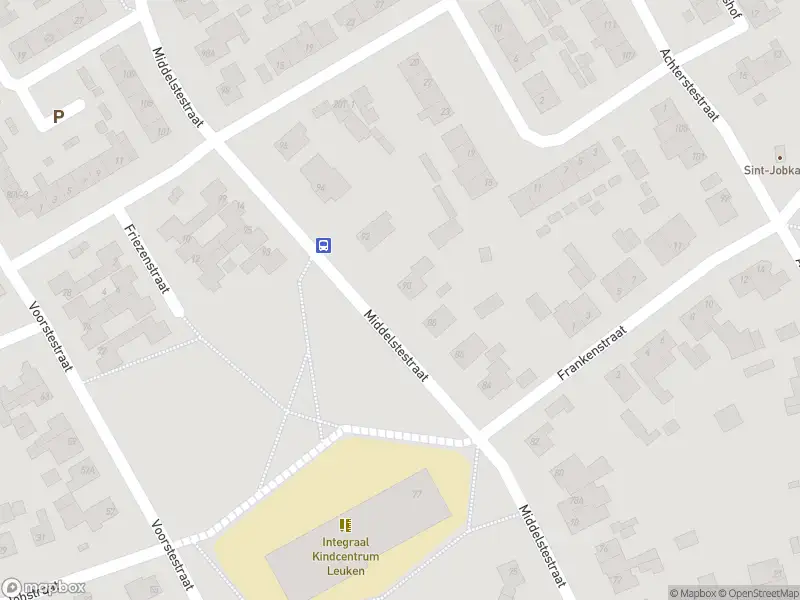 Brandweer met gepaste spoed naar de Tromplaan in Weert vanwege een buitenbrand