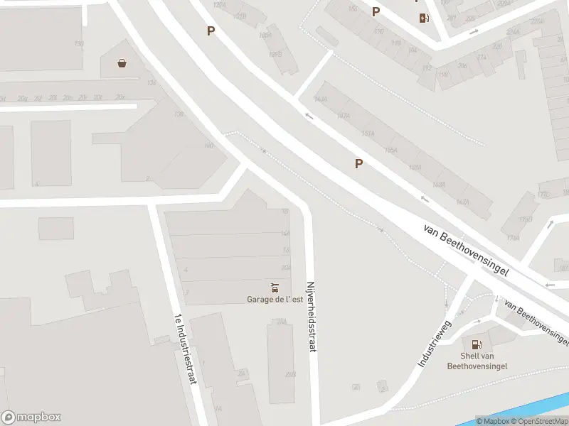 Ambulance met gepaste spoed naar de Nijverheidsstraat in Vlaardingen