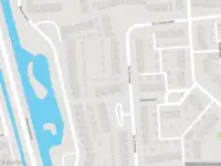 Brandweer met grote spoed naar de Beverveen in Spijkenisse vanwege reanimatie