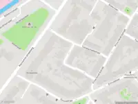 Ambulance met grote spoed naar de Roemer Visscherstraat in Alkmaar