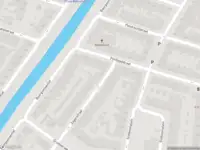 Ambulance met gepaste spoed naar de Zegenstraat in Rotterdam