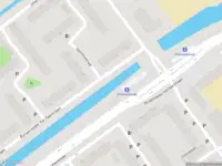 Ambulance met gepaste spoed naar de Johan de Wittsingel in Schiedam