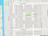 Ambulance met gepaste spoed naar de Denderhof in Amsterdam