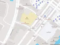 Ambulance met gepaste spoed naar de Gare du Nord in Amsterdam