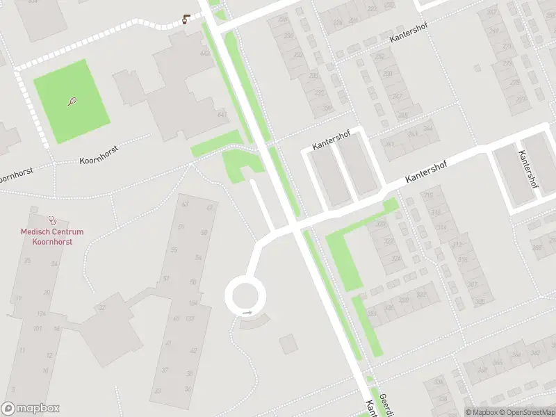 Ambulance met grote spoed naar de Kantershof in Amsterdam