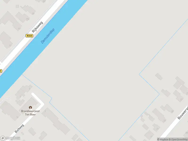 Brandweer met grote spoed naar de Stadsweg in Ten Boer vanwege voertuigbrand