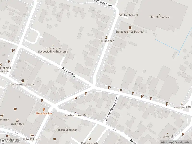 Brandweer met grote spoed naar de Maarweg in Uithuizen vanwege gebouwbrand