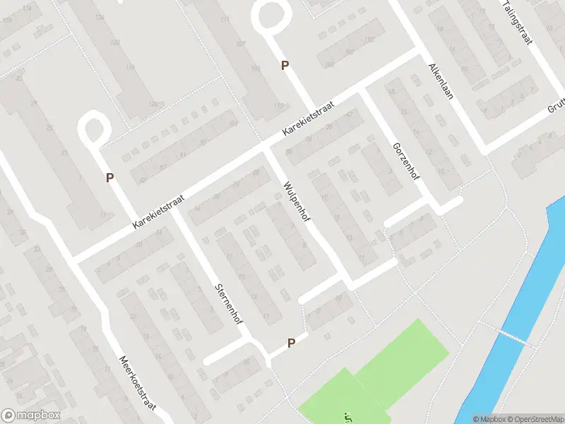 Ambulance met grote spoed naar de Wulpenhof in Capelle aan den IJssel